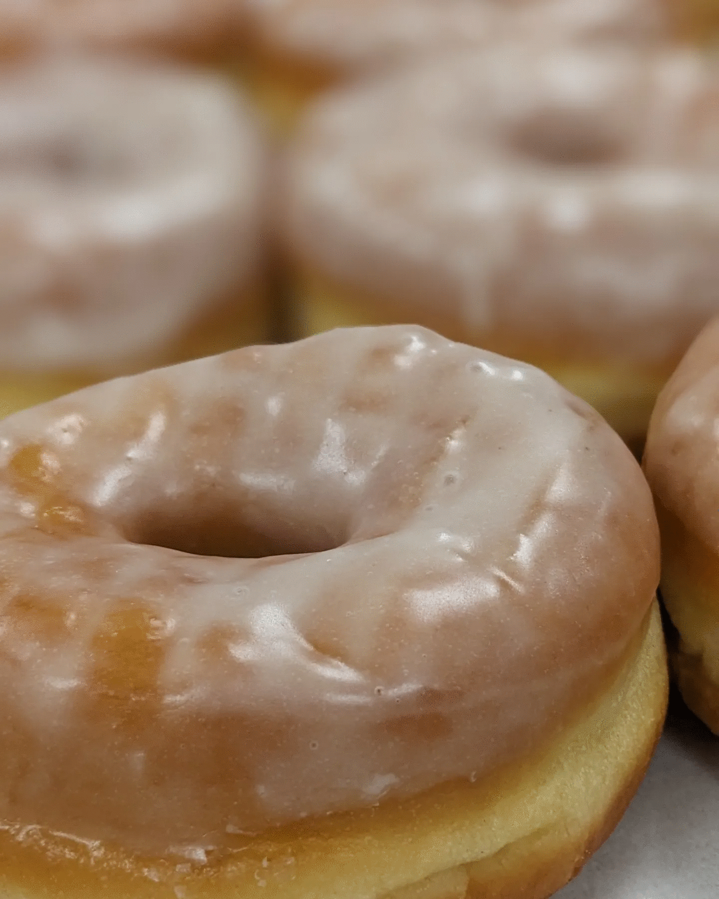 Donut Box 6 - 1/2 Dozen AM Glazed (pop-ups only)