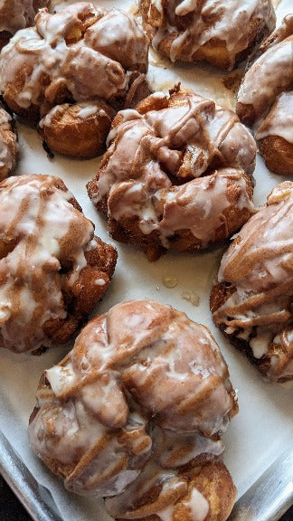 Donut Box 8 - 1/2 dozen Apple Fritters (pop-ups only)